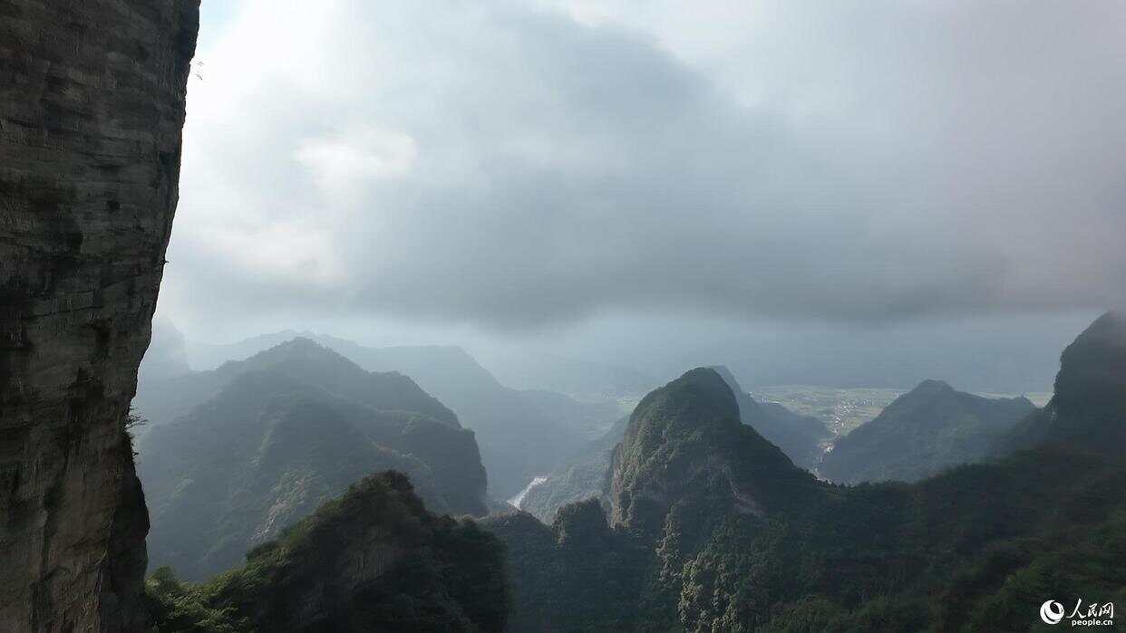 热点生活 第33页